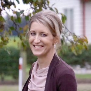 Dr Tracy Chandler